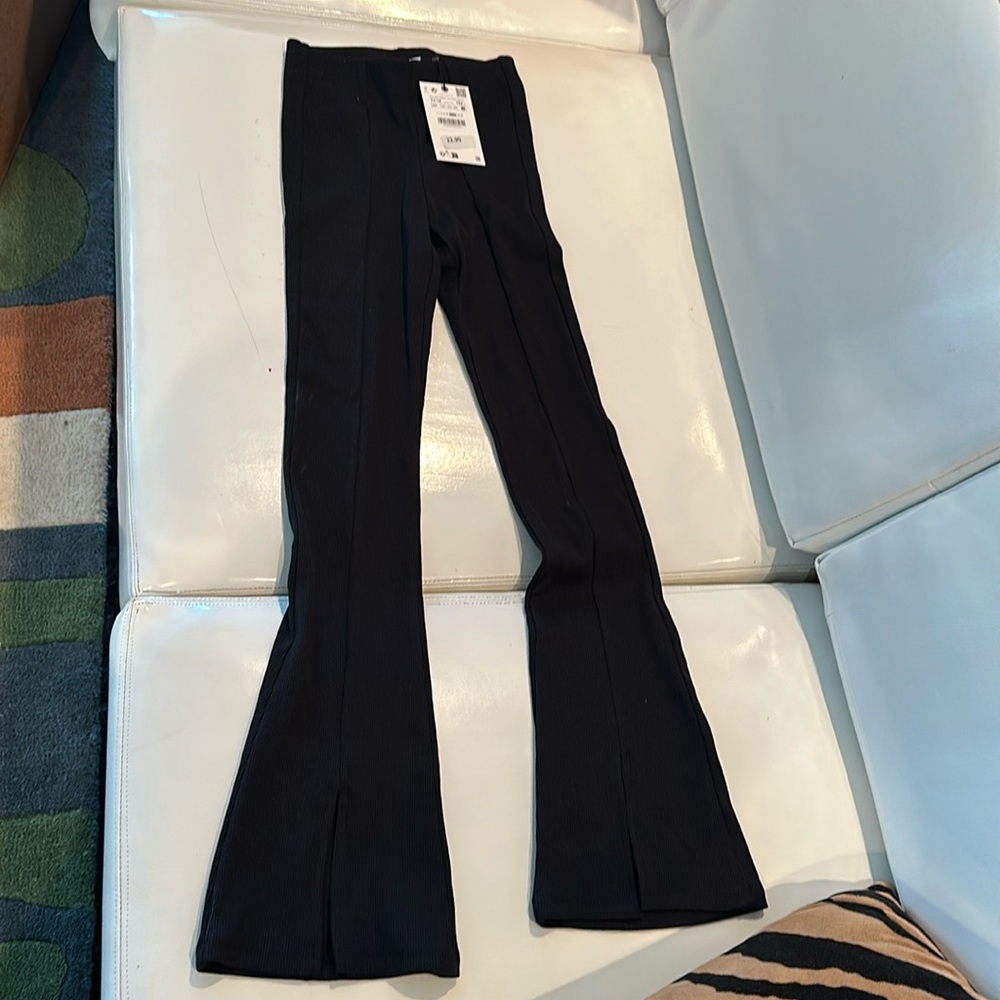 Zara Ribbed Flares size 11/12